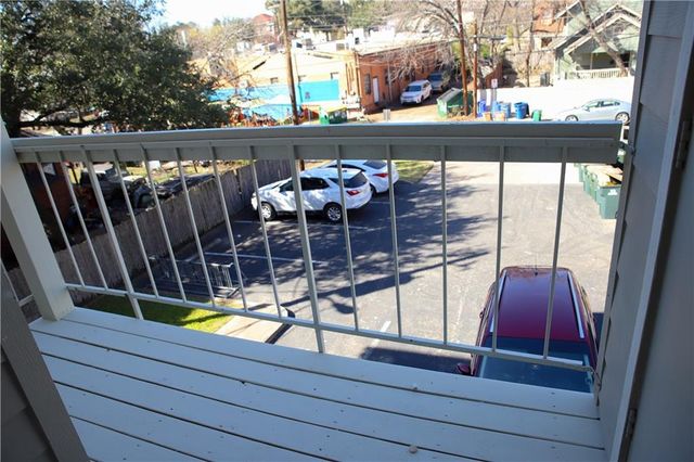 114 E 31st ST 208, Austin, TX 78705