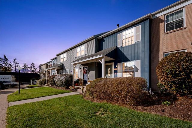 4565 Tabor Road NW 38, Comstock Park, MI 49321