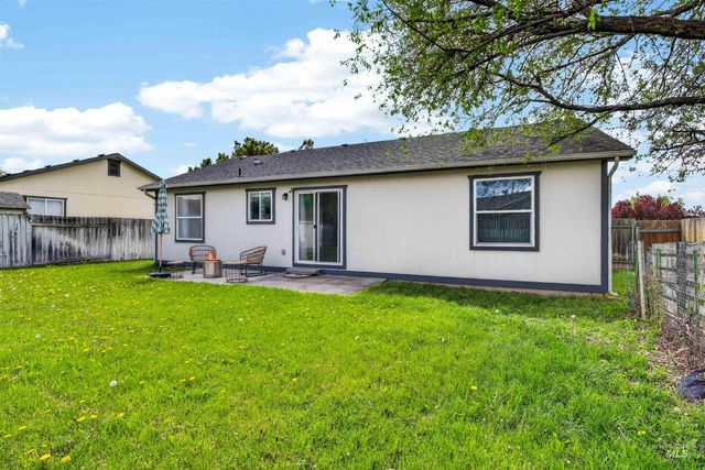 2600 Muskrat Ave, Nampa, ID 83687