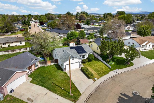 2600 Muskrat Ave, Nampa, ID 83687