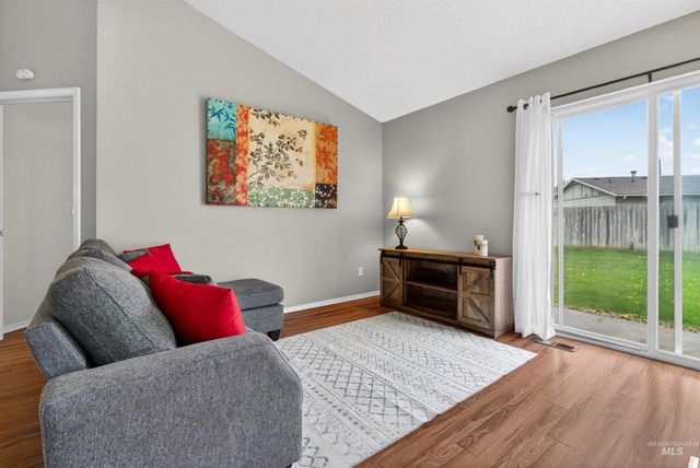 2600 Muskrat Ave, Nampa, ID 83687
