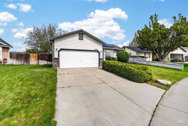 2600 Muskrat Ave, Nampa, ID 83687