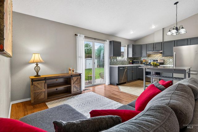 2600 Muskrat Ave, Nampa, ID 83687