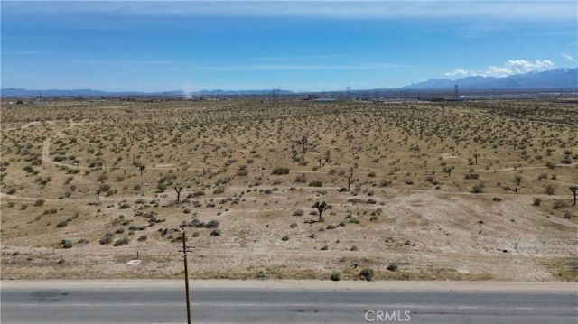 2 Air Expressway, Adelanto, CA 92301
