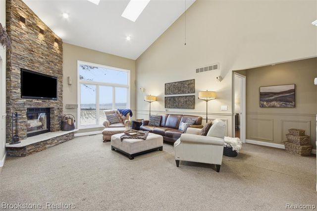 12170 Shaffer Road, Davisburg, MI 48350