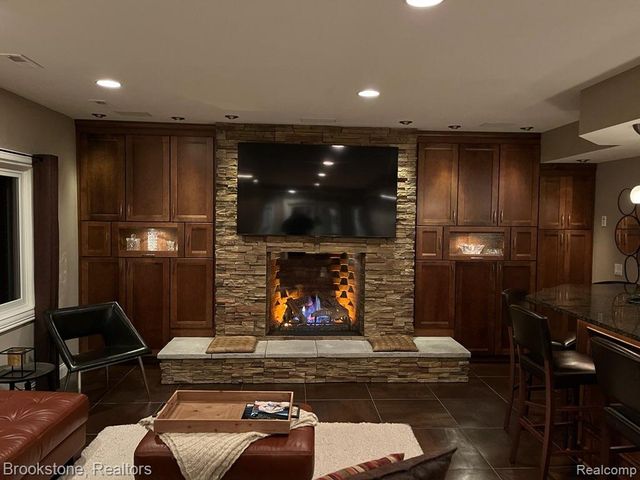 12170 Shaffer Road, Davisburg, MI 48350