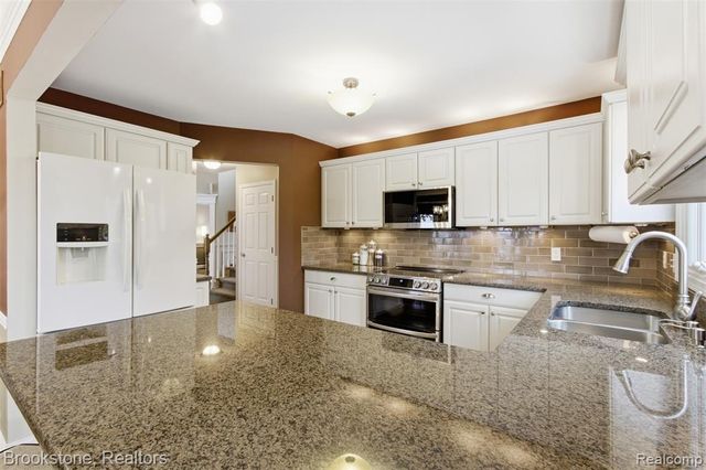 12170 Shaffer Road, Davisburg, MI 48350