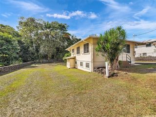 297 W Puainako Street, Hilo, HI 96720
