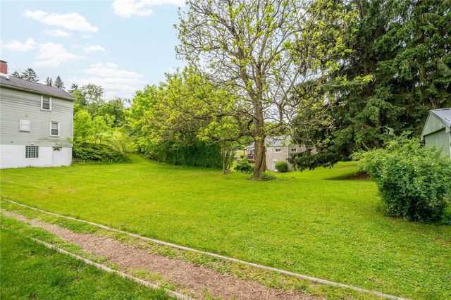 1021-1023 Joseph St, Baldwin Boro, PA 15227