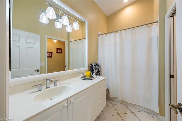 6680 Beach Resort DR 1206, Naples, FL 34114