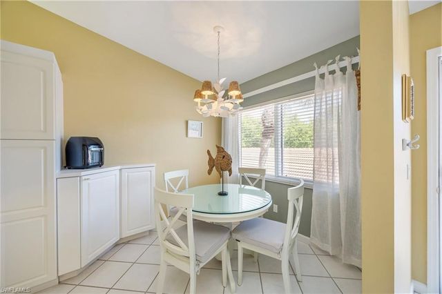 6680 Beach Resort DR 1206, Naples, FL 34114