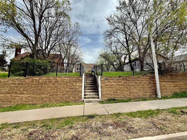 5403 SW 9th Street, Des Moines, IA 50315