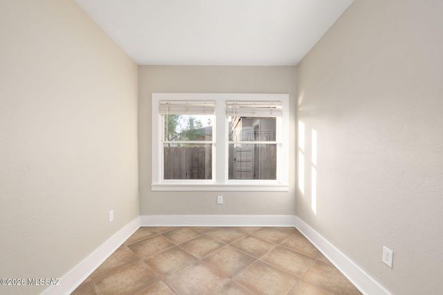 344 S 6th Avenue, Tucson, AZ 85701