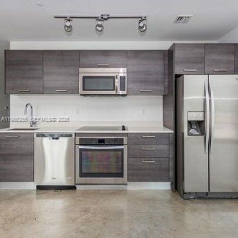 151 SE 1st St 801, Miami, FL 33131