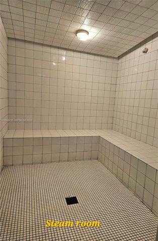 151 SE 1st St 801, Miami, FL 33131