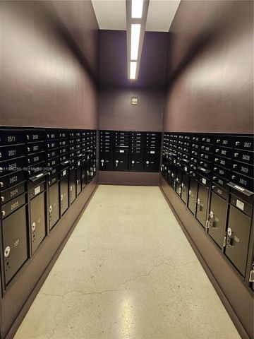 151 SE 1st St 801, Miami, FL 33131