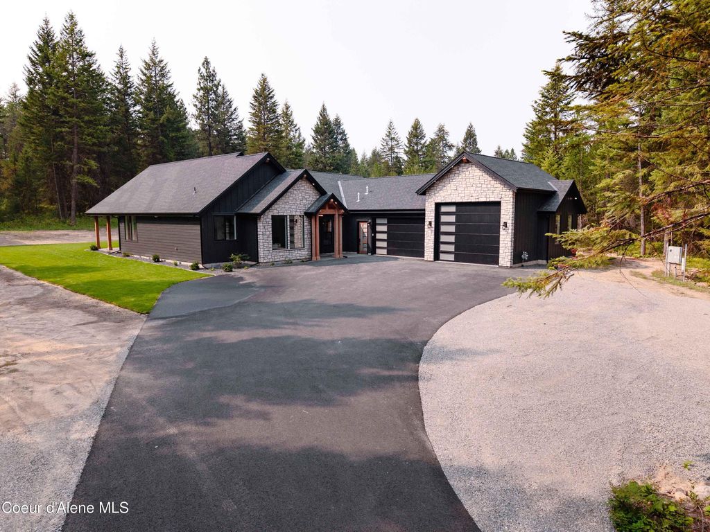7458 E Duke Ln, Athol, ID 83801 photo 1