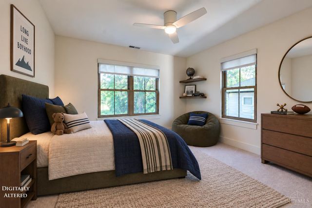 9200 Village Green Drive, Montgomery, OH 45242