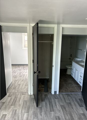 542 Hazel Street N Unit 1, Saint Paul, MN 55119