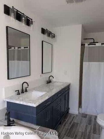 1739 Route 32, Saugerties, NY 12477