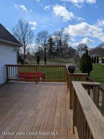 1739 Route 32, Saugerties, NY 12477