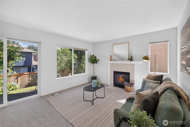 23610 SE 267th Place, Maple Valley, WA 98038
