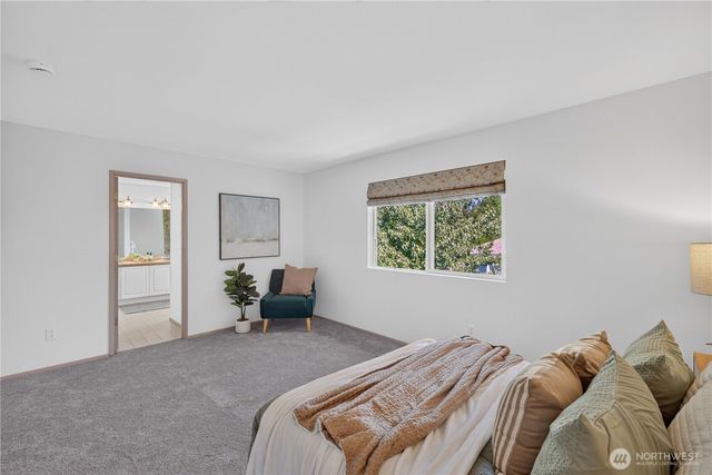 23610 SE 267th Place, Maple Valley, WA 98038
