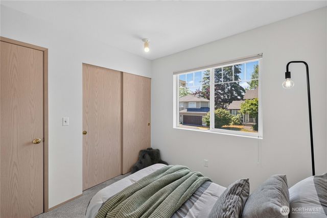 23610 SE 267th Place, Maple Valley, WA 98038