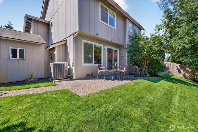 23610 SE 267th Place, Maple Valley, WA 98038
