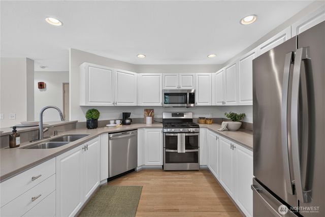 23610 SE 267th Place, Maple Valley, WA 98038