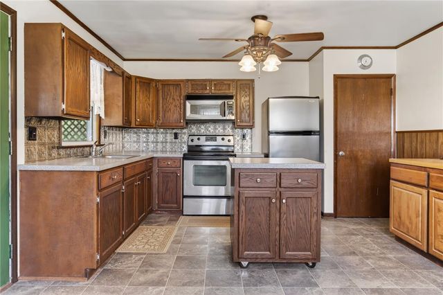 62 Stoney Road, Rush Twp, PA 18252