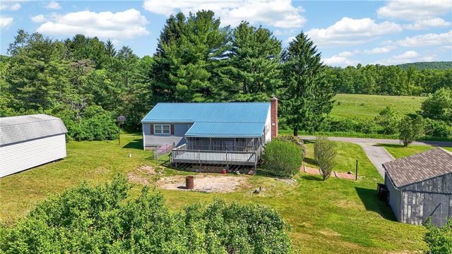 62 Stoney Road, Rush Twp, PA 18252