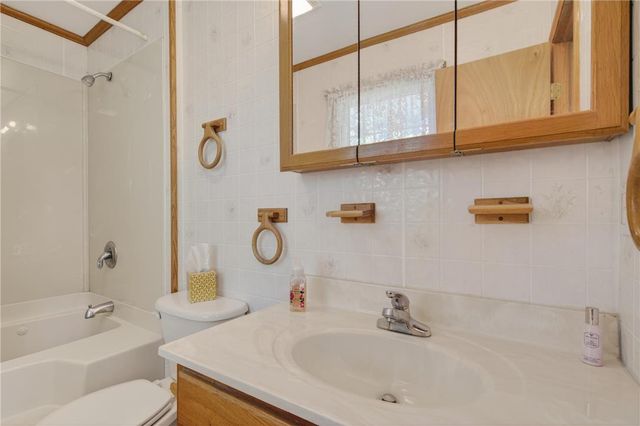 62 Stoney Road, Rush Twp, PA 18252