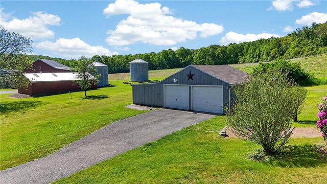 62 Stoney Road, Rush Twp, PA 18252