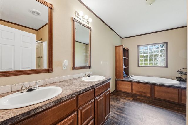 428 County Road 410, Dayton, TX 77535