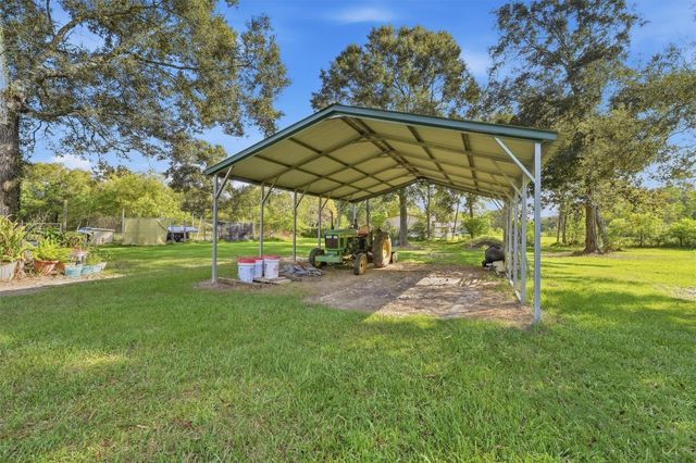 428 County Road 410, Dayton, TX 77535