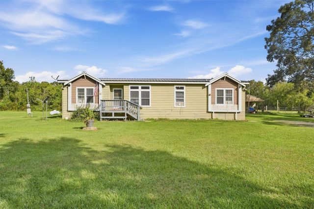 428 County Road 410, Dayton, TX 77535