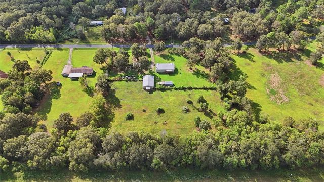 428 County Road 410, Dayton, TX 77535