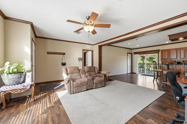 428 County Road 410, Dayton, TX 77535