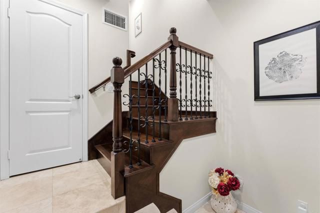 4546 Cove, Carlsbad, CA 92008