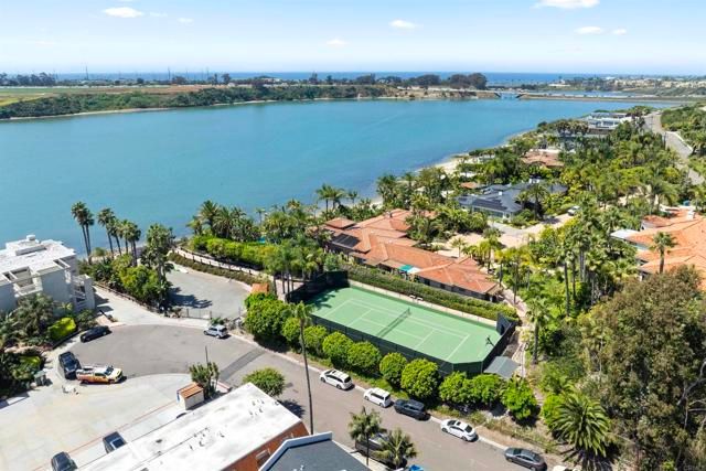 4546 Cove, Carlsbad, CA 92008