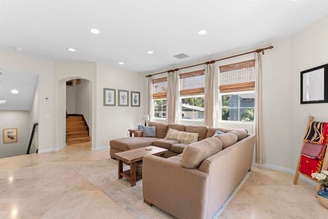 4546 Cove, Carlsbad, CA 92008