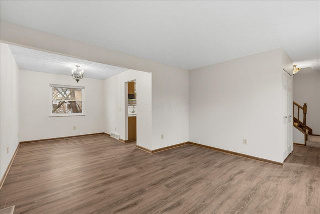 5915 Ballymead Boulevard, Dublin, OH 43016