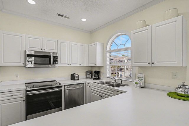 4703 Wild Iris Dr Apt 202, Myrtle Beach, SC 29577