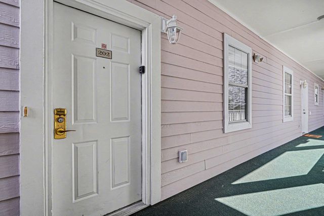 4703 Wild Iris Dr Apt 202, Myrtle Beach, SC 29577