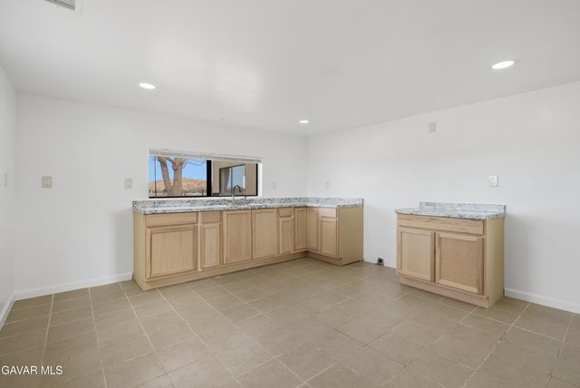 41016 E 150th Street, Lancaster, CA 93535