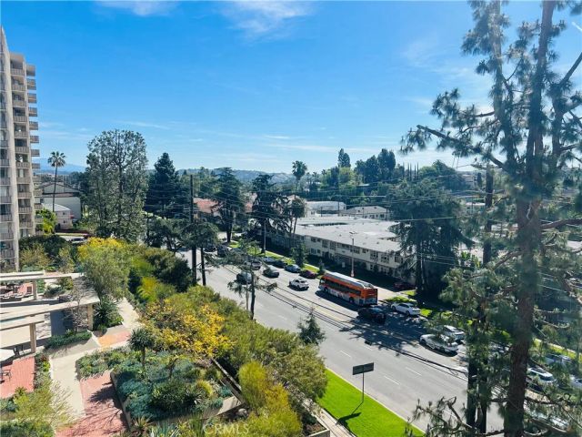 4455 Los Feliz Blvd 605, Los Angeles, CA 90027