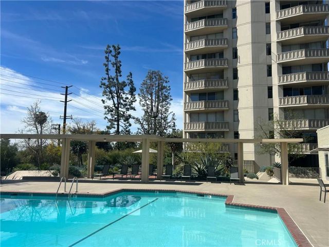 4455 Los Feliz Blvd 605, Los Angeles, CA 90027