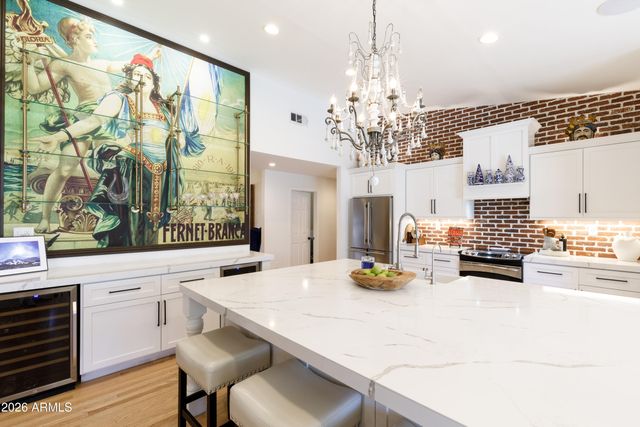 4833 N 38TH Street, Phoenix, AZ 85018