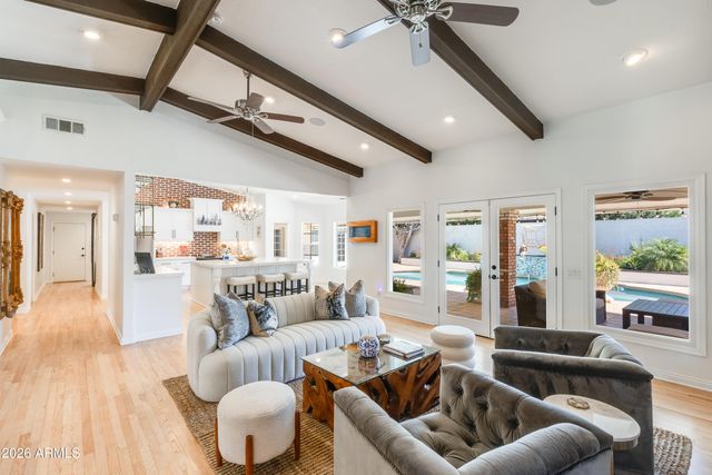 4833 N 38TH Street, Phoenix, AZ 85018